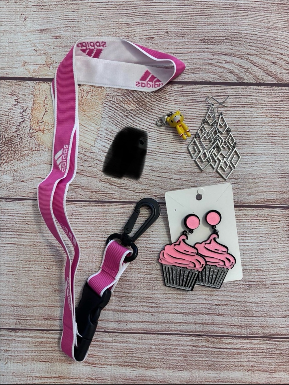 Cupcake Earrings and lanyard bundle